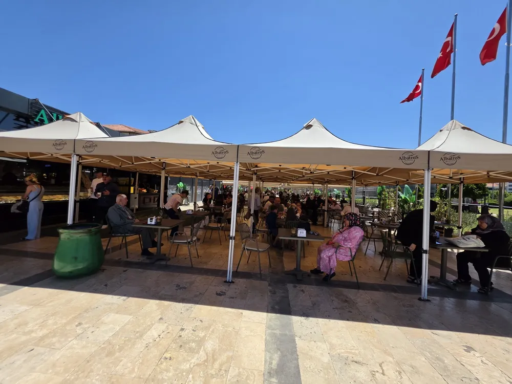 Albatros Sivas Mağaza Görünümü